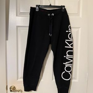 Women’s XL Calvin Klein Performance sweatpants